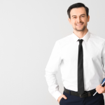 Alex Nabuco dos Santos mostra como decisões macroeconômicas geram efeito dominó no mercado imobiliário local.