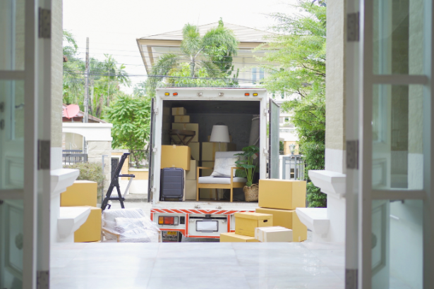 Com Jm Mudanças, descubra como reduzir custos e ganhar tempo na mudança da sua kitnet.